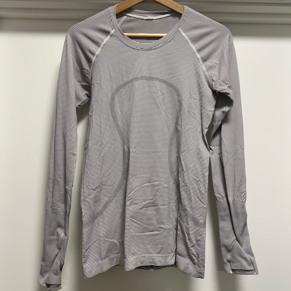 Lululemon long sleeve shirt